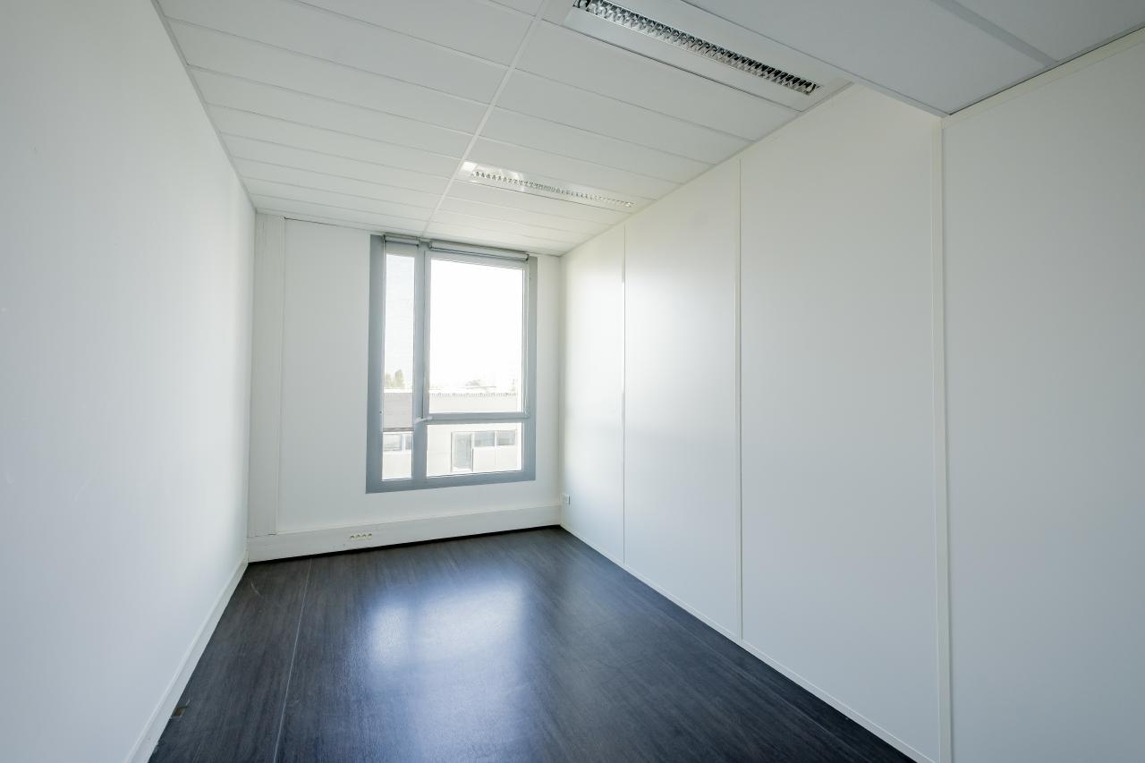 Bureau Bordeaux 983m² Location bureau Bordeaux Gironde OLBUR2206957 10